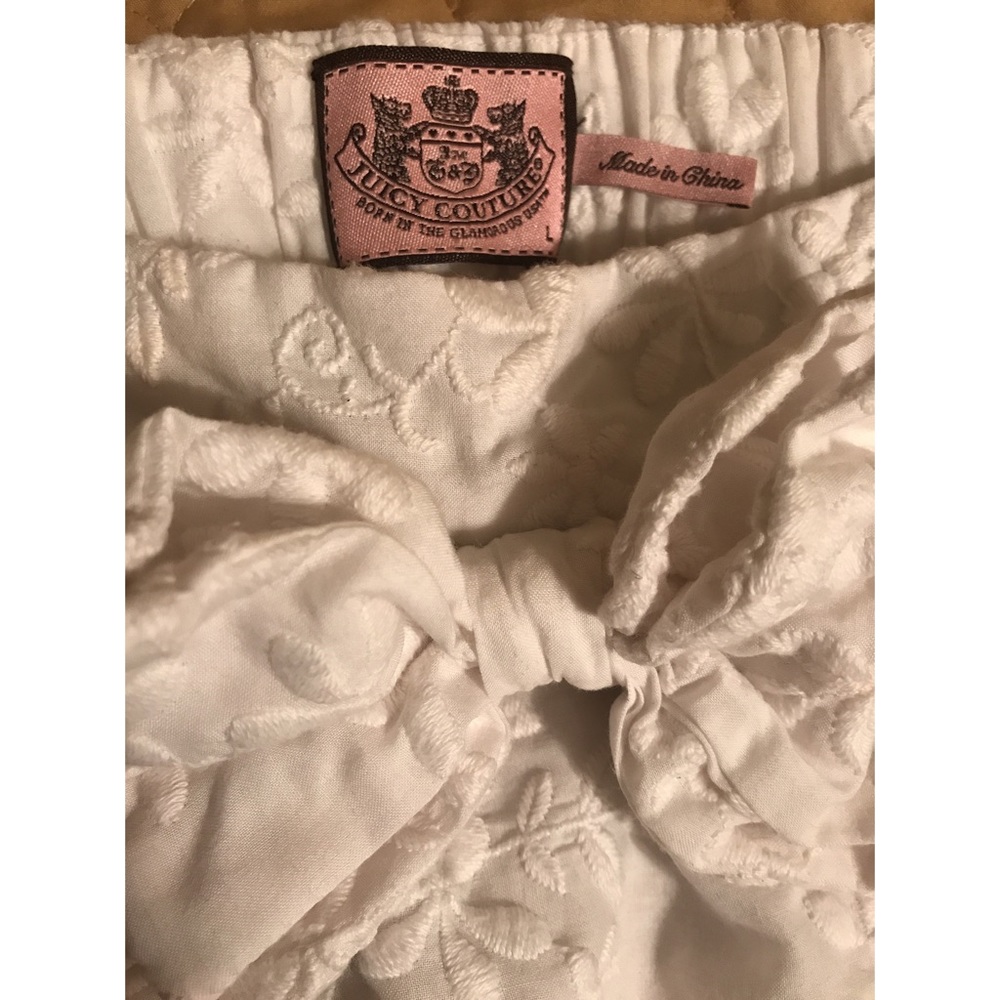 Juicy Couture Embroidered Sleeveless Top - Picture 2 of 6